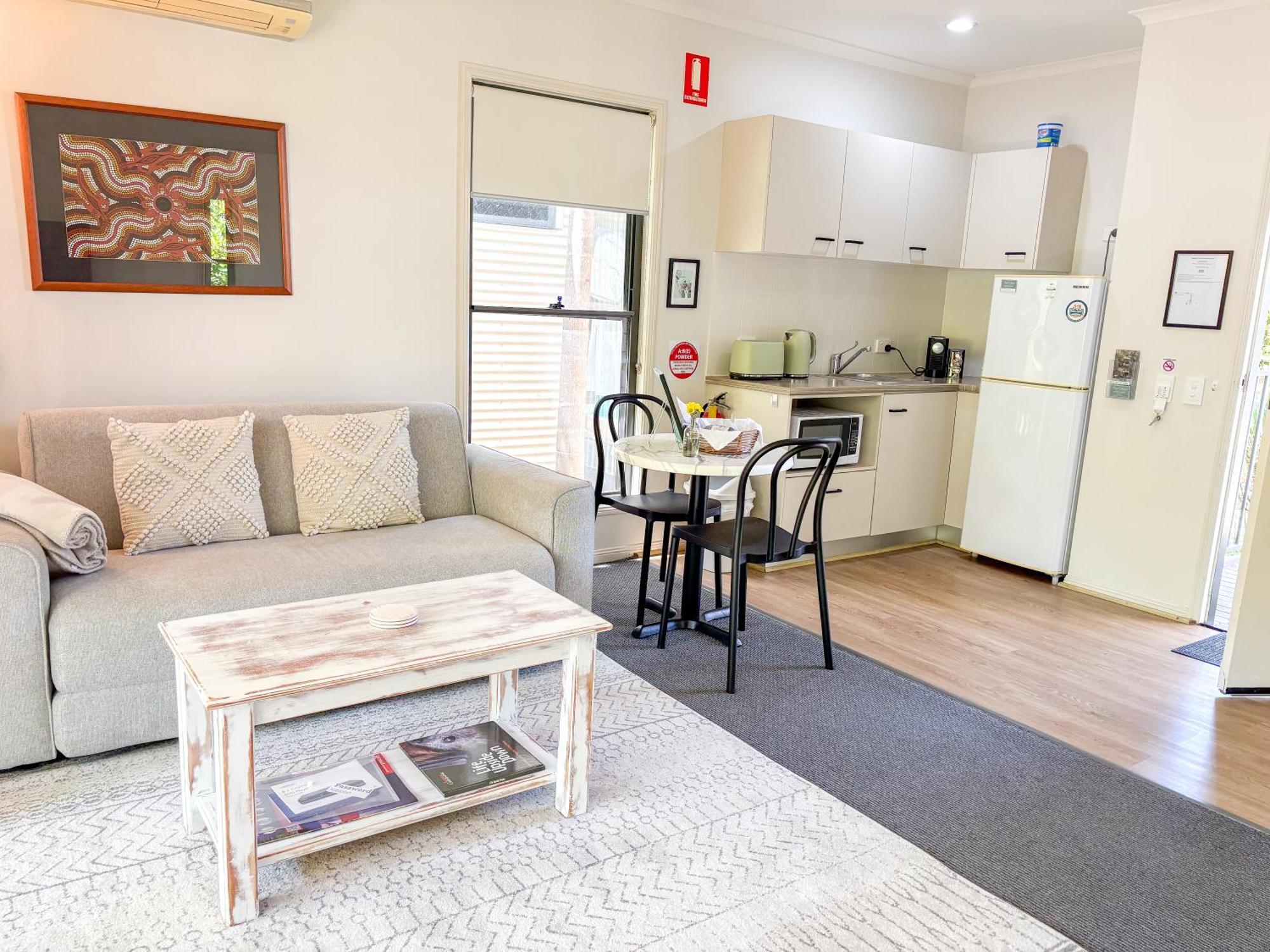 Tranquil Getaways On Obi Maleny Hotel Exterior photo
