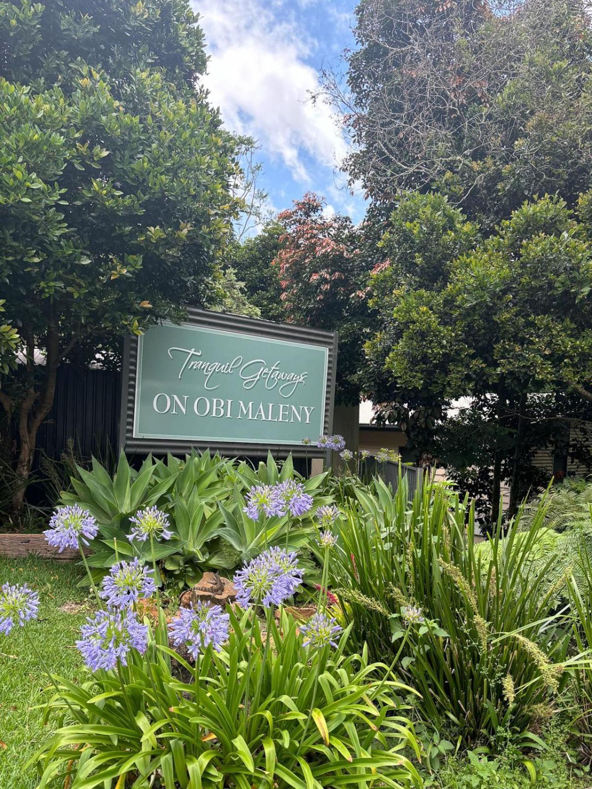 Tranquil Getaways On Obi Maleny Hotel Exterior photo